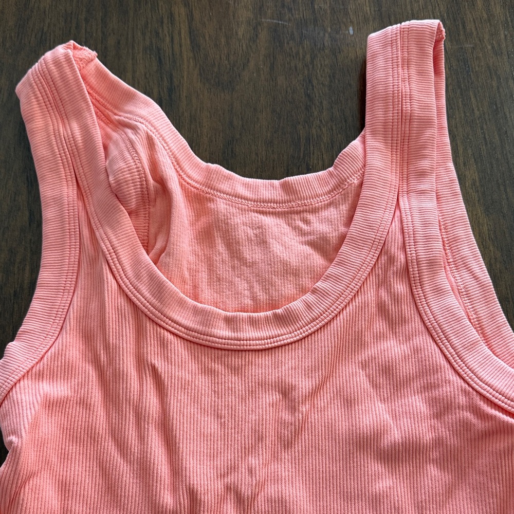 Nikibiki Coral Ribbed Tank Top - Picture 3 of 3